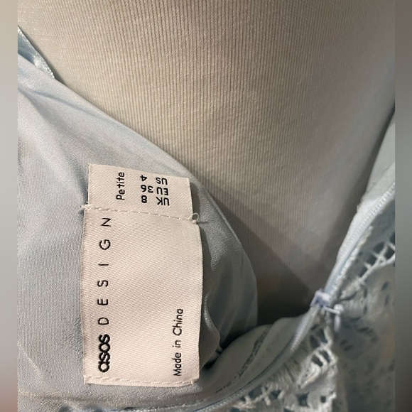 NWT ASOS Lace Light blue halter neck dress Petite 6 Small midi Bridal party - Picture 11 of 11